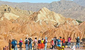 甘肃丹霞今日头条新闻,探寻红色地质奇观，今日头条聚焦自然奇景与人文历史